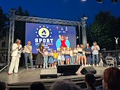 Sport sotto le stelle, premiazione per Maria Giulia Valeri, Bianca Lucarini, Alice Bucaletti, Cecilia Rebuffo, Alfred John Garbett, James Marri, Ivo Misesti, Lisa Molesini, Virginia Billi, Mariavittoria Postiferi, Lulu Cazac, Ameliè Fragai, Gaia Castelli, Emma Nicole Ardeleanu, Giulia Giorgi, Sofia Caselli, Cecilia Braccini, Taj Cazac e Maria Vittoria Cestaroli (danzatori e danzatrici Fame Star Academy)